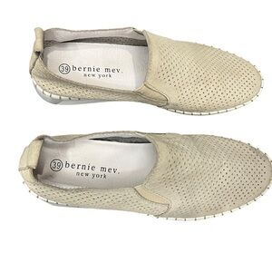 Bernie Mev Women's TW98 Fashion Sneakers - tan Suede, 39M EUC